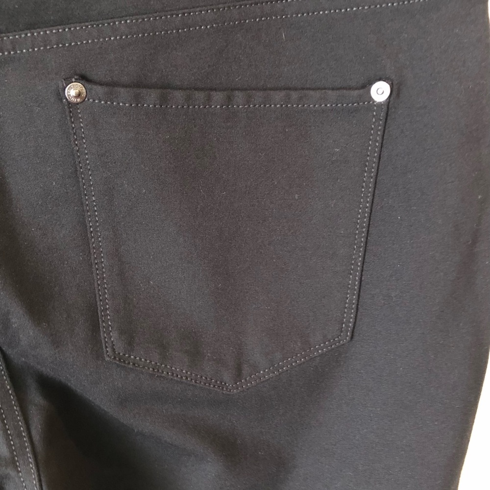Gloria Vanderbilt black stretchy slim leg jeans - Size 16 - Picture 6 of 8